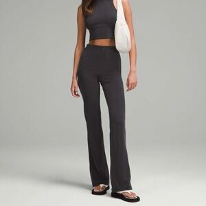 Lululemon Ribbed Softstreme flared pant tall size 4
